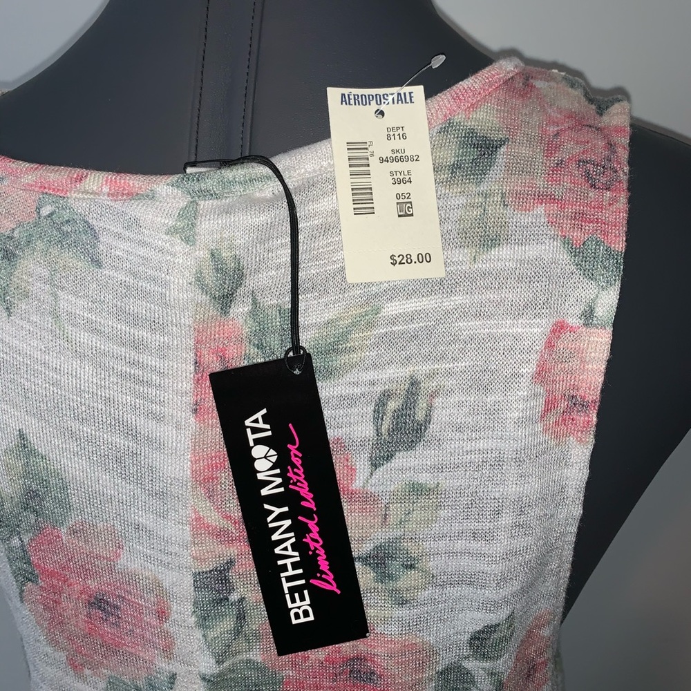 BETHANY MOTA Country Rose Cream Lace Slit Back Tank Top Heck Yeah NWTS - Picture 7 of 8